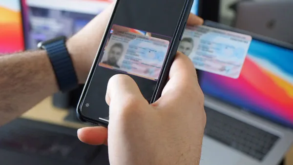 Náhled videa: načtení dat z dokladu v telefonu